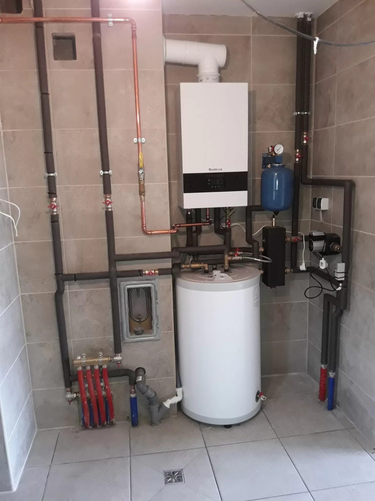 Kocioł gazowy kondensacyjny, instalacja grzewcza Kraków